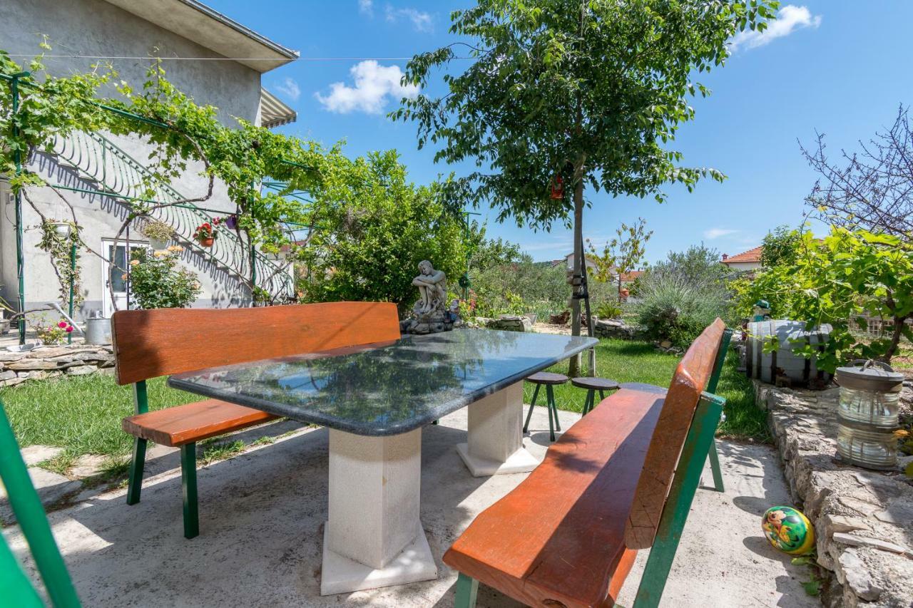 Apartman Verica Τρογκίρ Εξωτερικό φωτογραφία